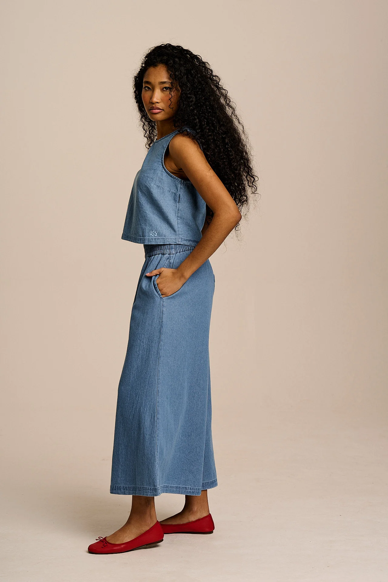Arden -  Light Weight Denim Shell Top in Light Wash Blue - Image 7