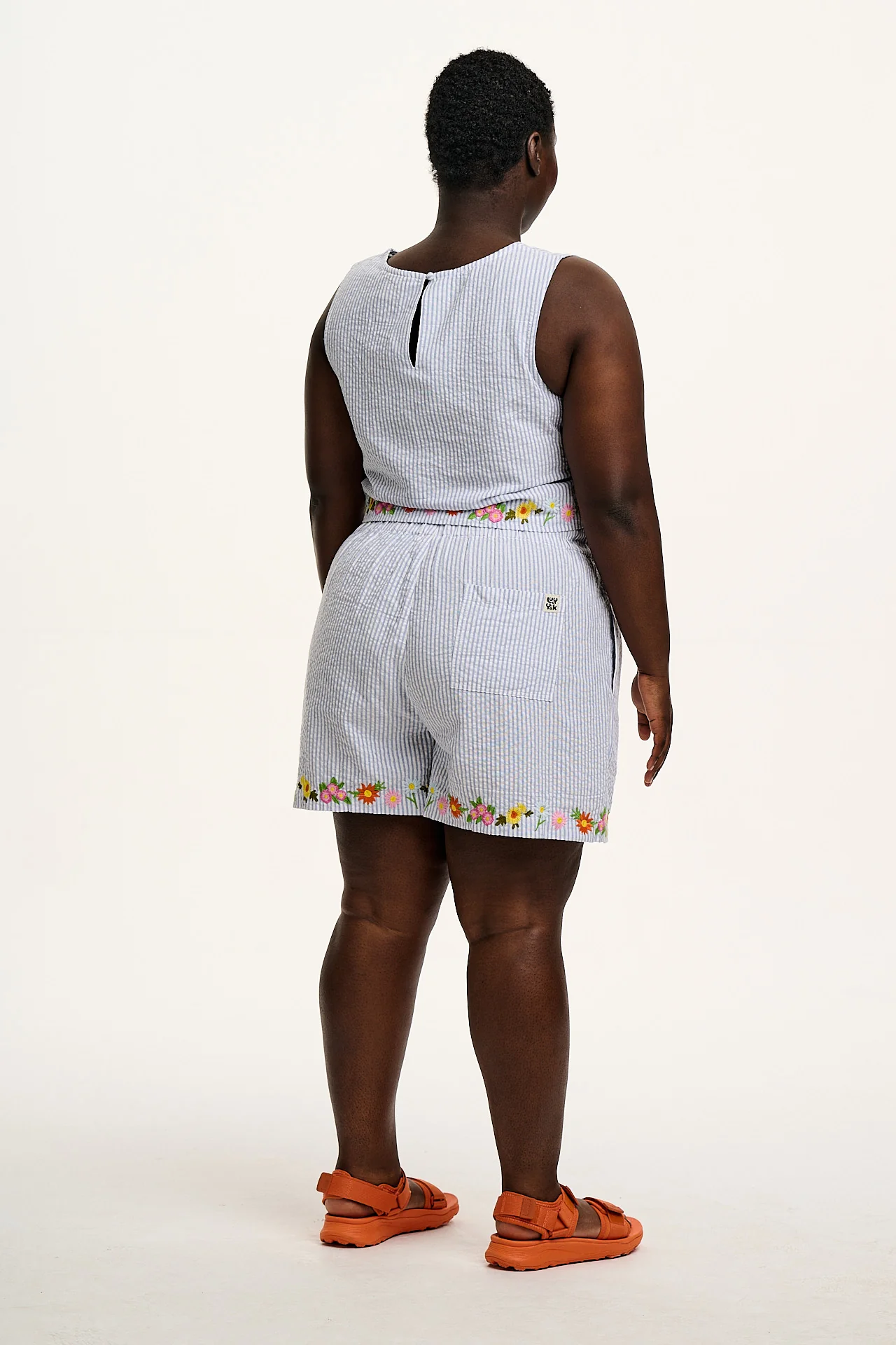 Jessie - Cotton Seersucker Shorts in Blue Stripe with Floral Embroidery - Image 6