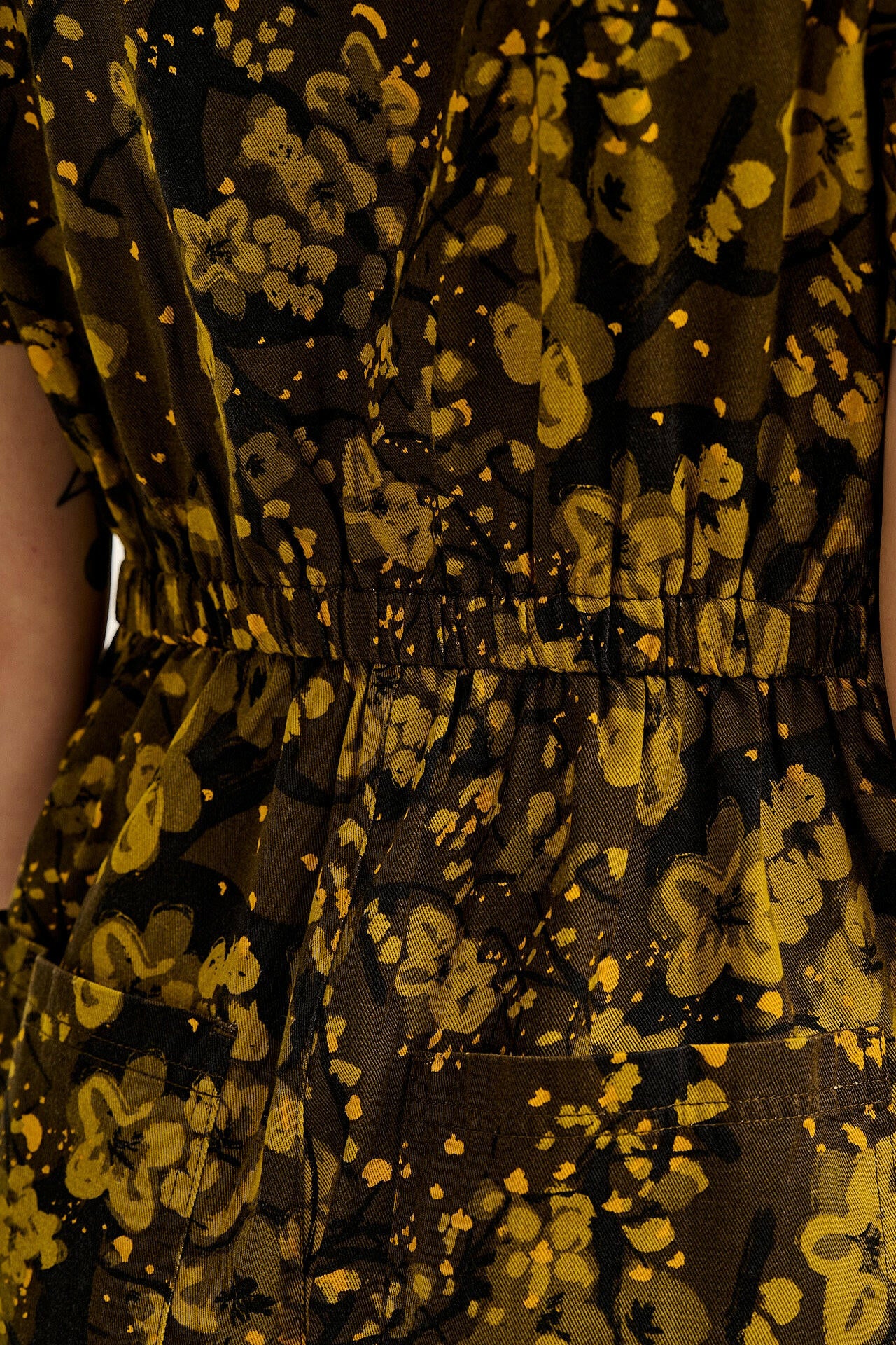 Ragan - Cotton Jumpsuit in Green Blossom Print - Image 3